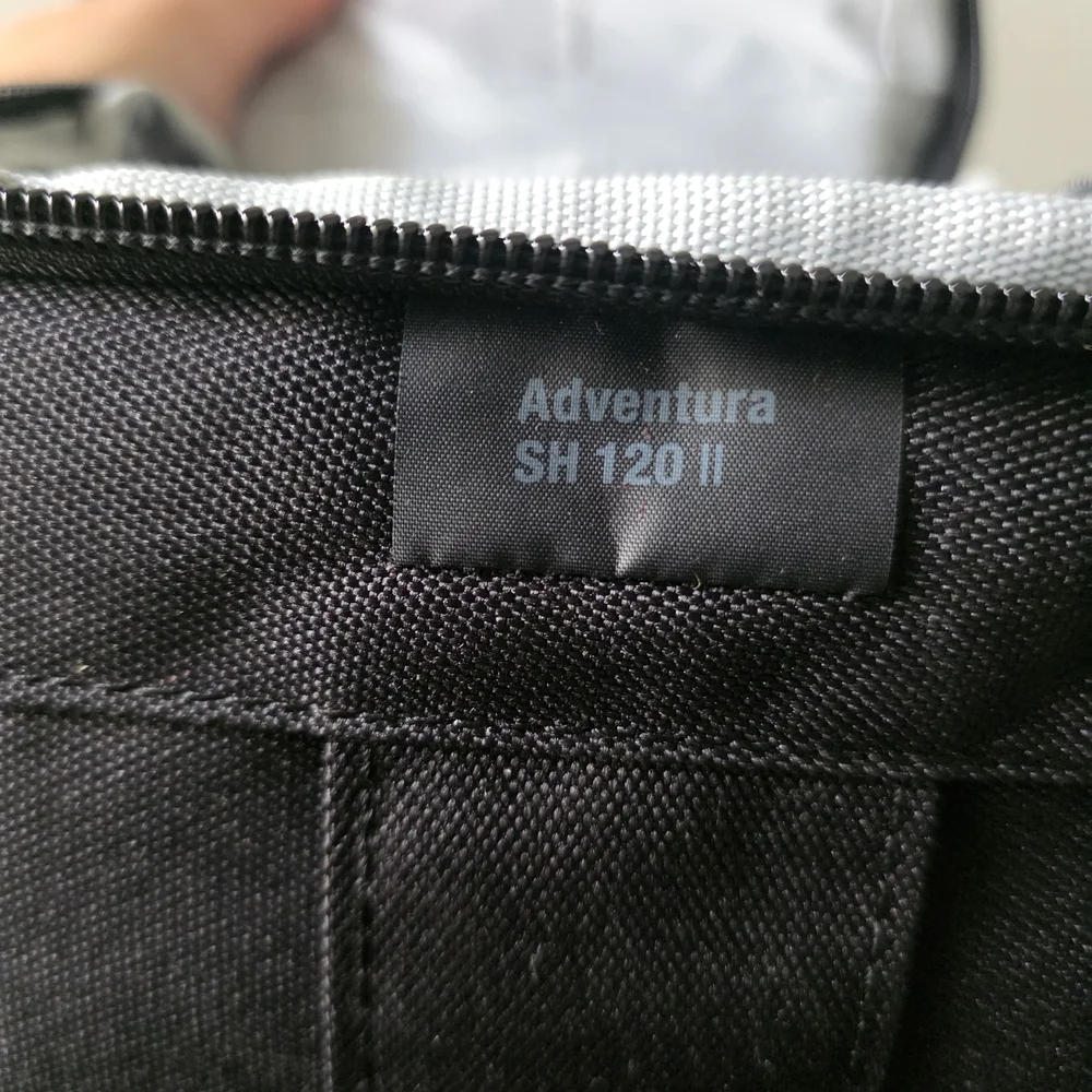 Aventura Black Camera Bag